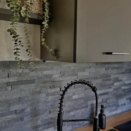 Mellie's Im Stryck Appartement *