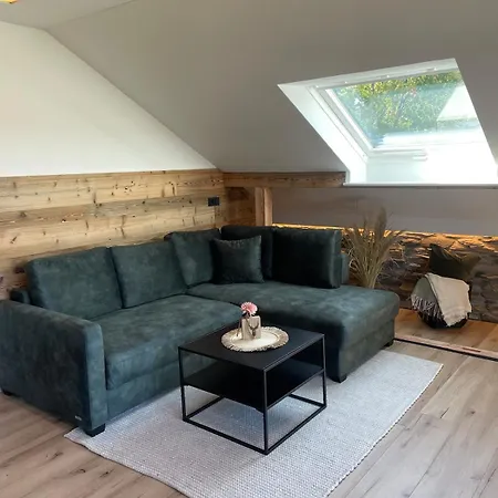 Mellie's Im Stryck Willingen (Upland)